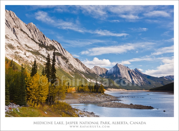 Medicine Lake, Jasper National Park, Alberta, Canada