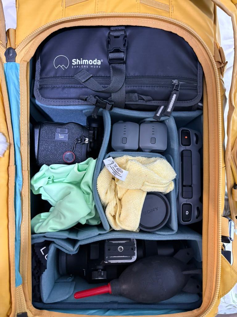 Qué lleva en la mochila Roger Vivé, equipo fotográfico 1